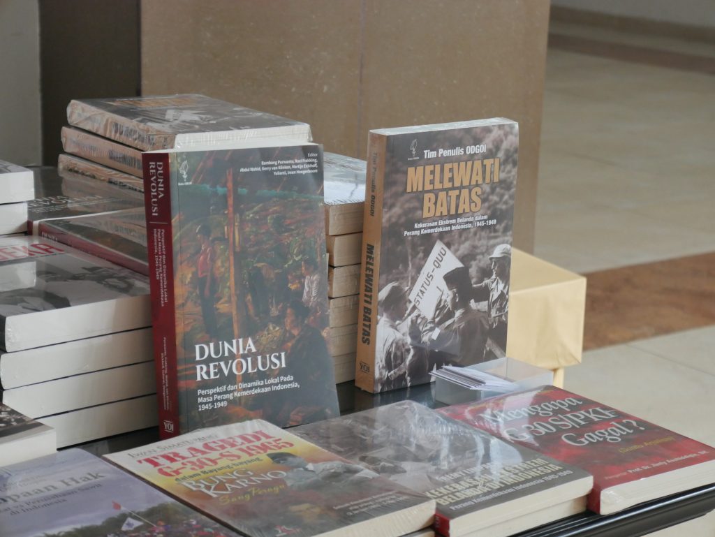 New Path Of Indonesian Dutch Historiography Faculty Of Cultural