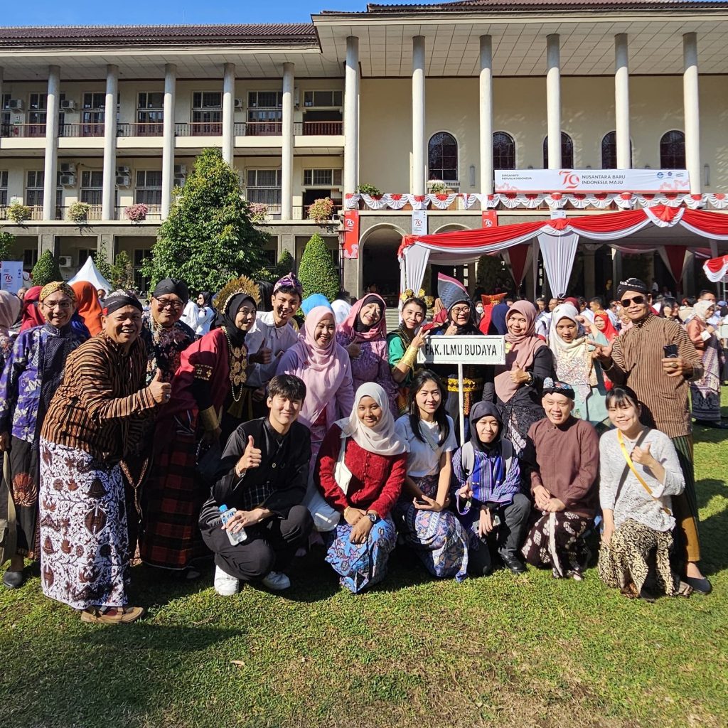 Semarak Dirgahayu Republik Indonesia ke79 oleh Fakultas Ilmu Budaya